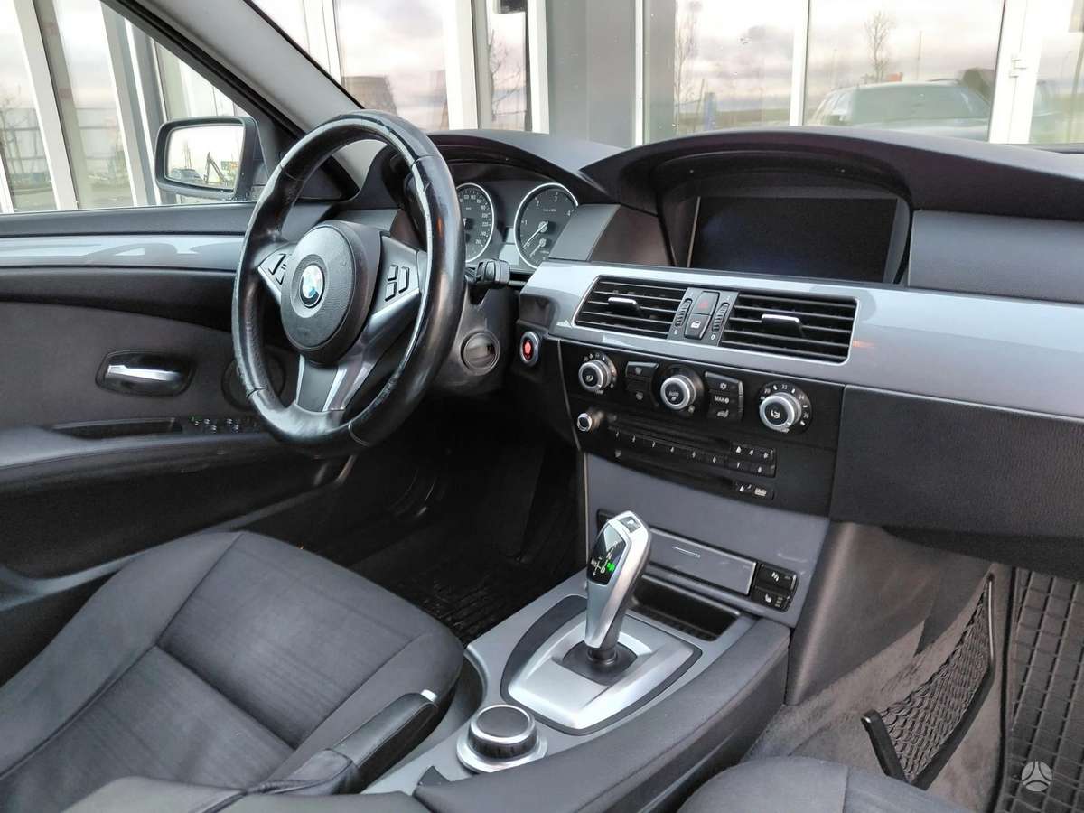 BMW 525, 3.0 l., wagon