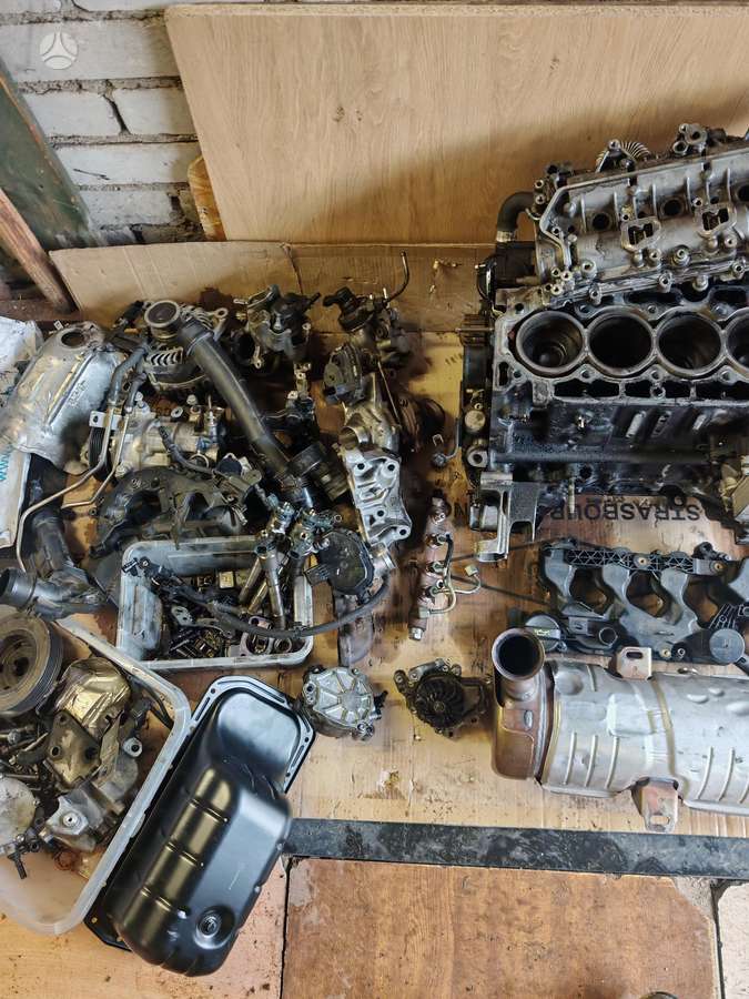Peugeot 3008 engine parts
