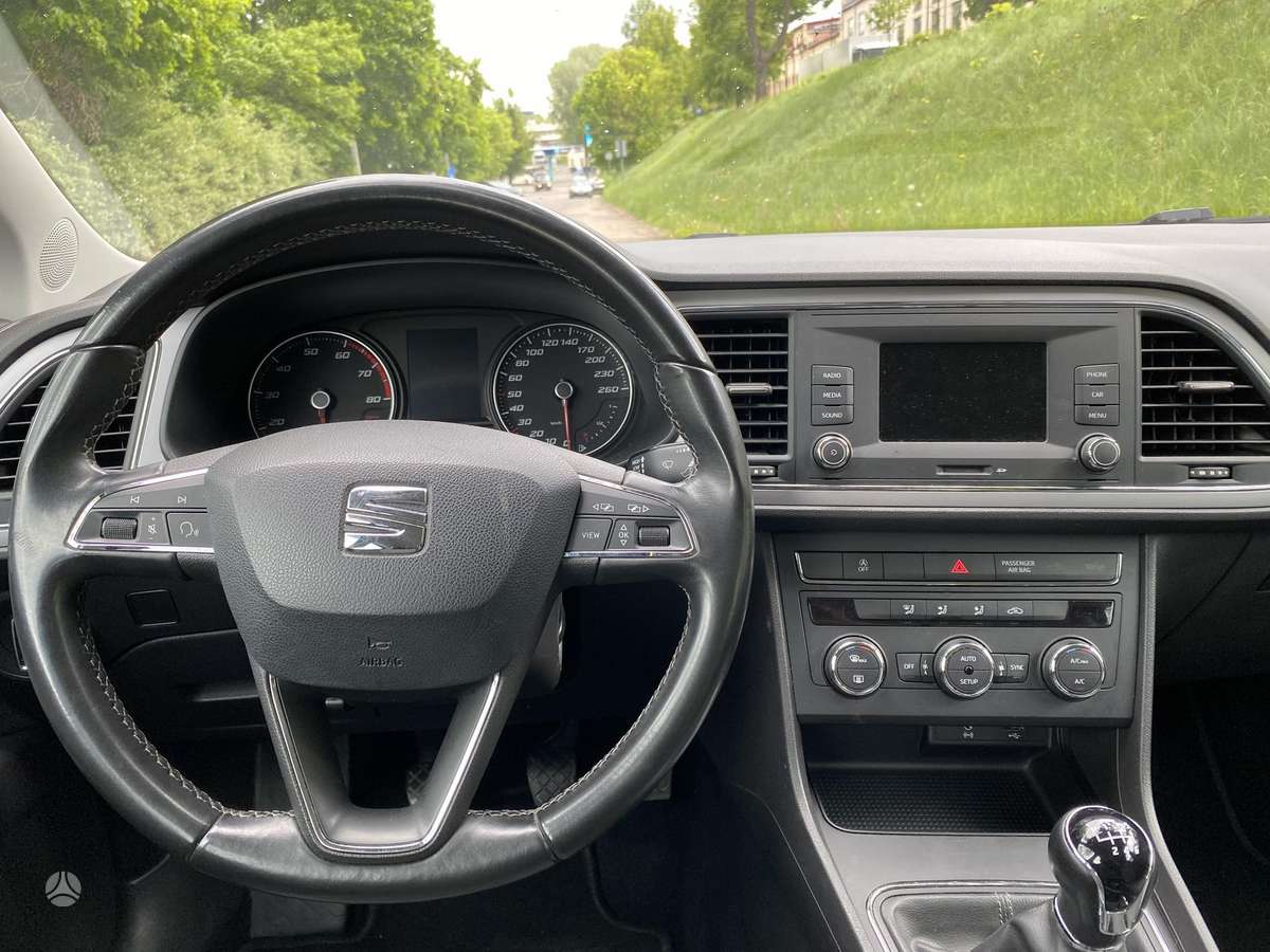 Seat Leon, 1.5 l., hatchback