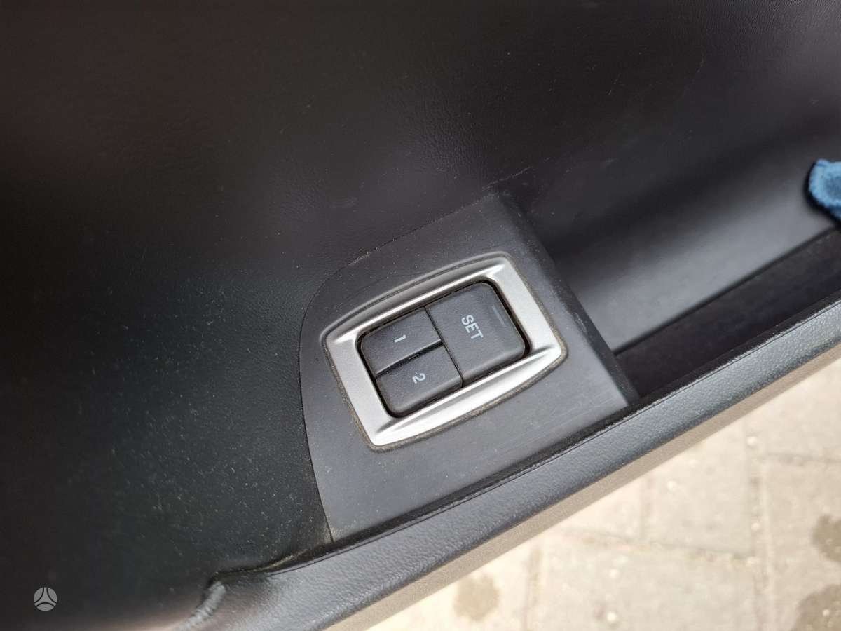 Jaguar XF, 2.2 l., Седан