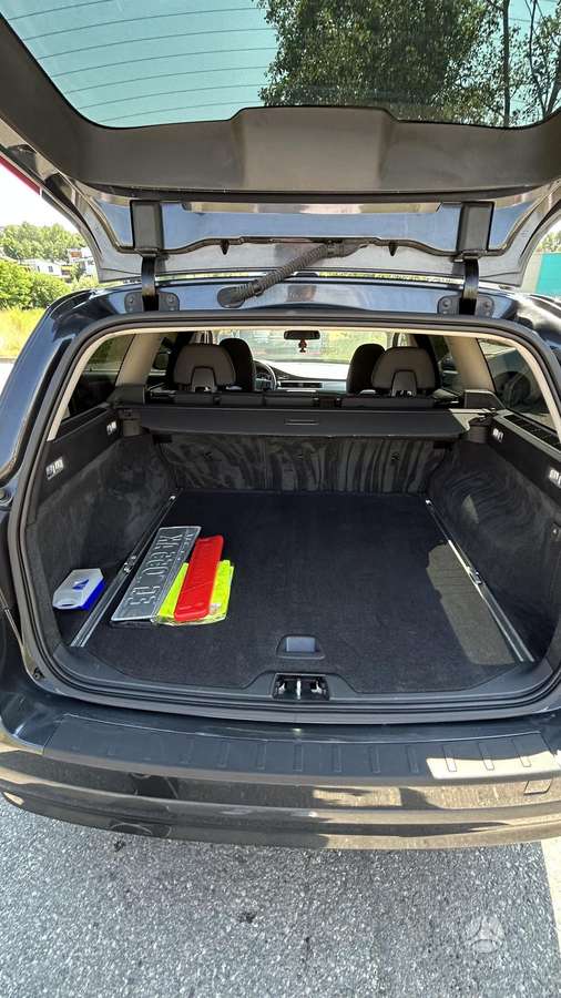 Volvo V70, 2.0 l., Универсал