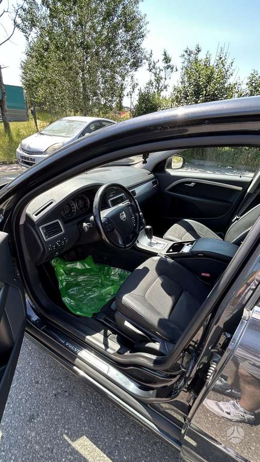 Volvo V70, 2.0 l., Универсал