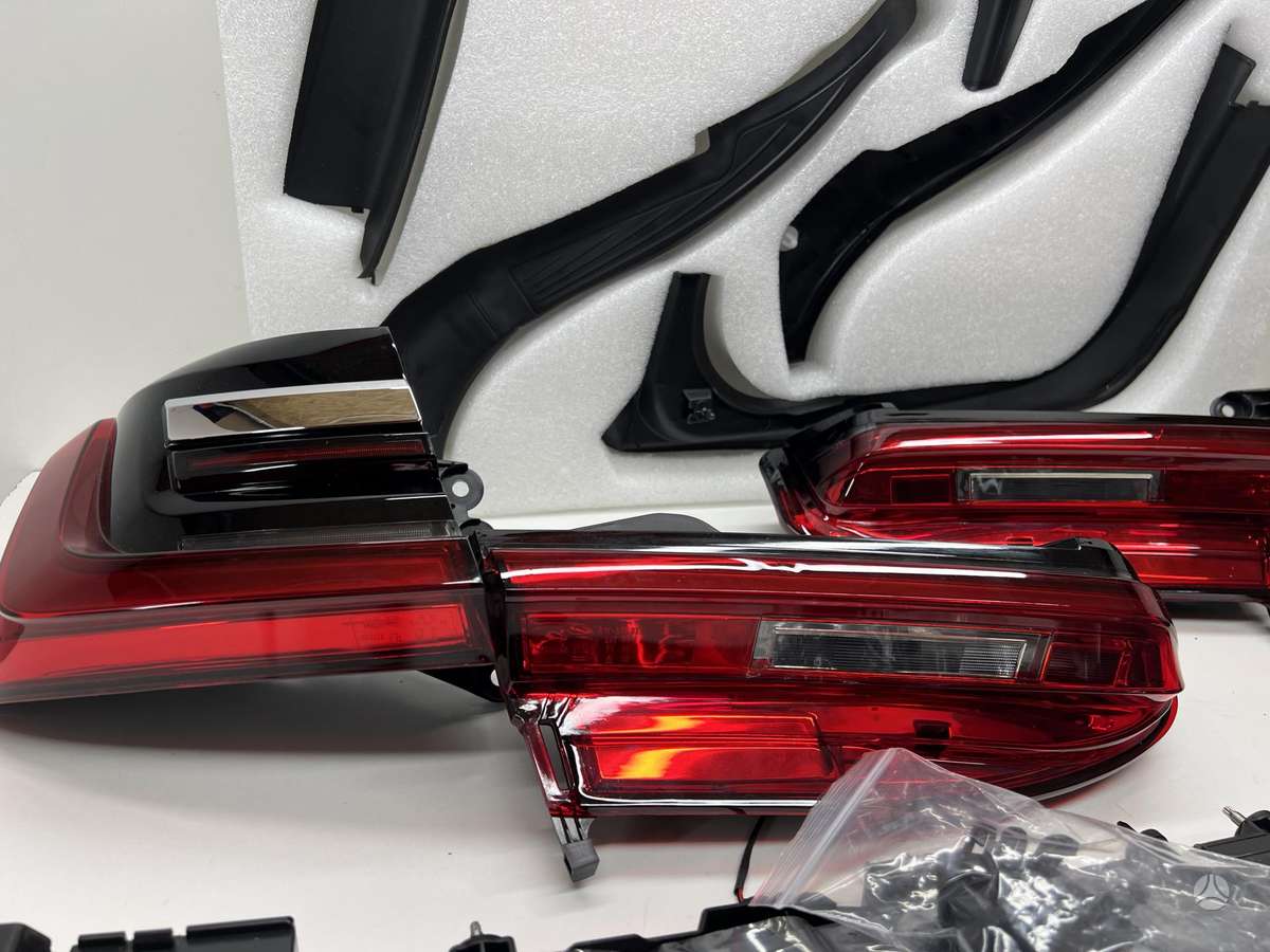 BMW 7 serija lights