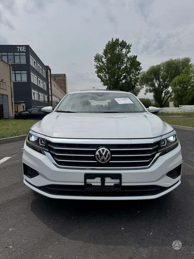 Volkswagen Passat - 3