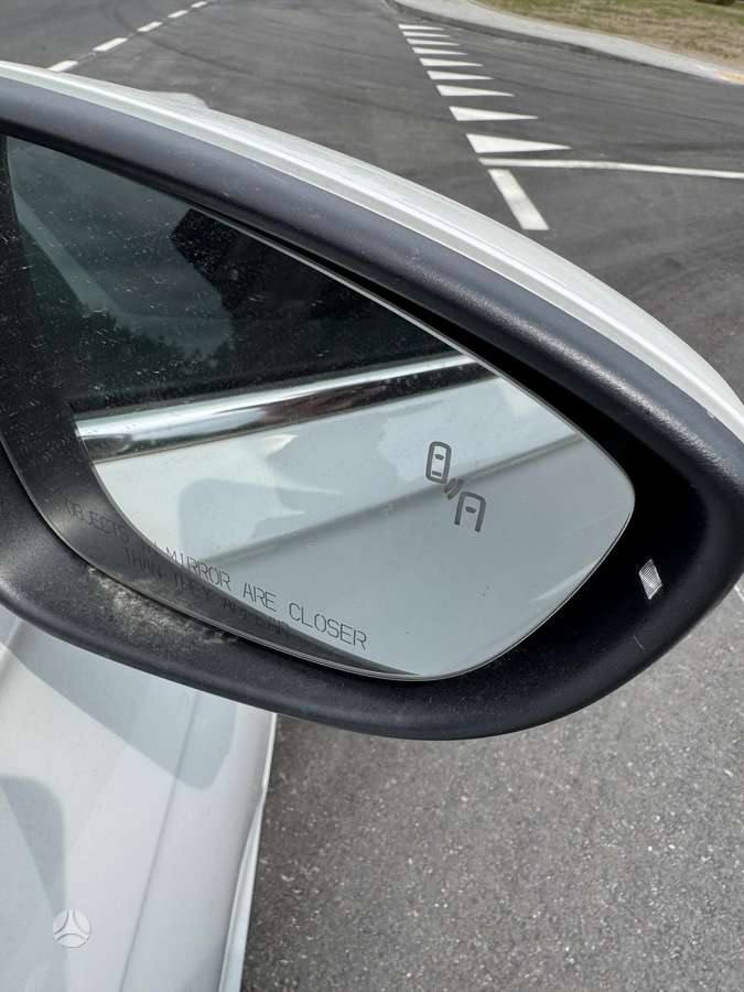 Volkswagen Passat - 6