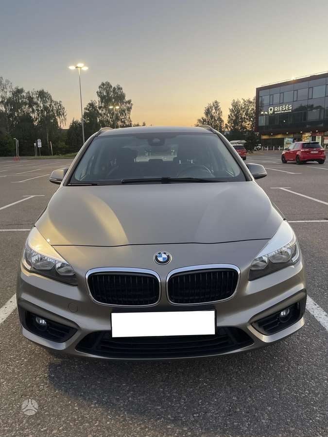 BMW 218 Active Tourer, 2.0 l., Минивэн