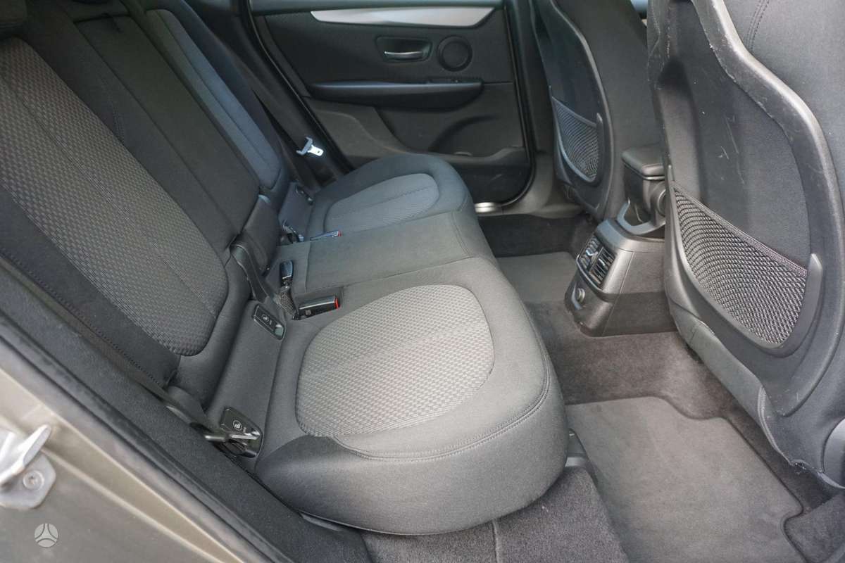 BMW 218 Active Tourer, 2.0 l., Минивэн