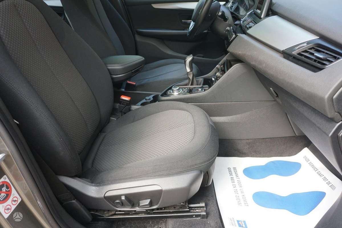 BMW 218 Active Tourer, 2.0 l., Минивэн