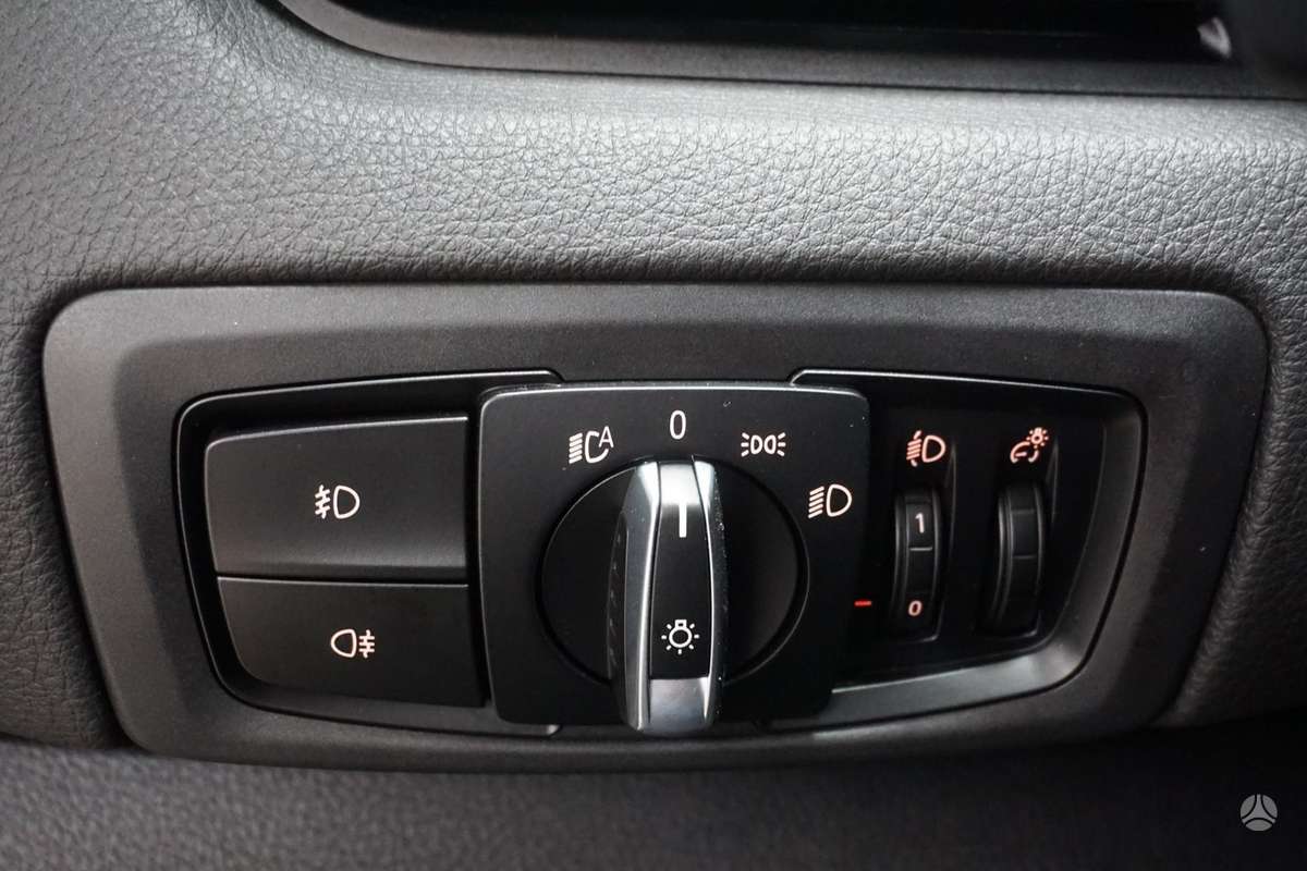 BMW 218 Active Tourer, 2.0 l., Минивэн