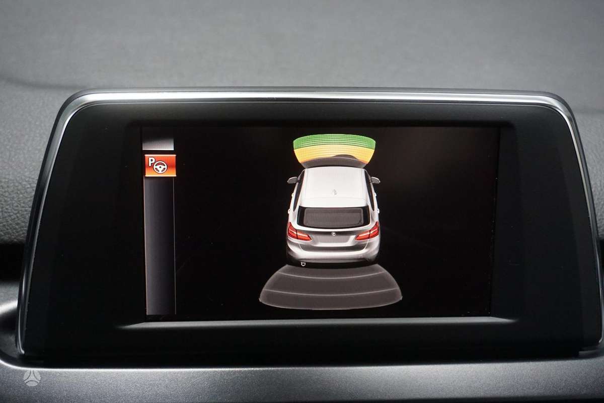 BMW 218 Active Tourer, 2.0 l., Минивэн