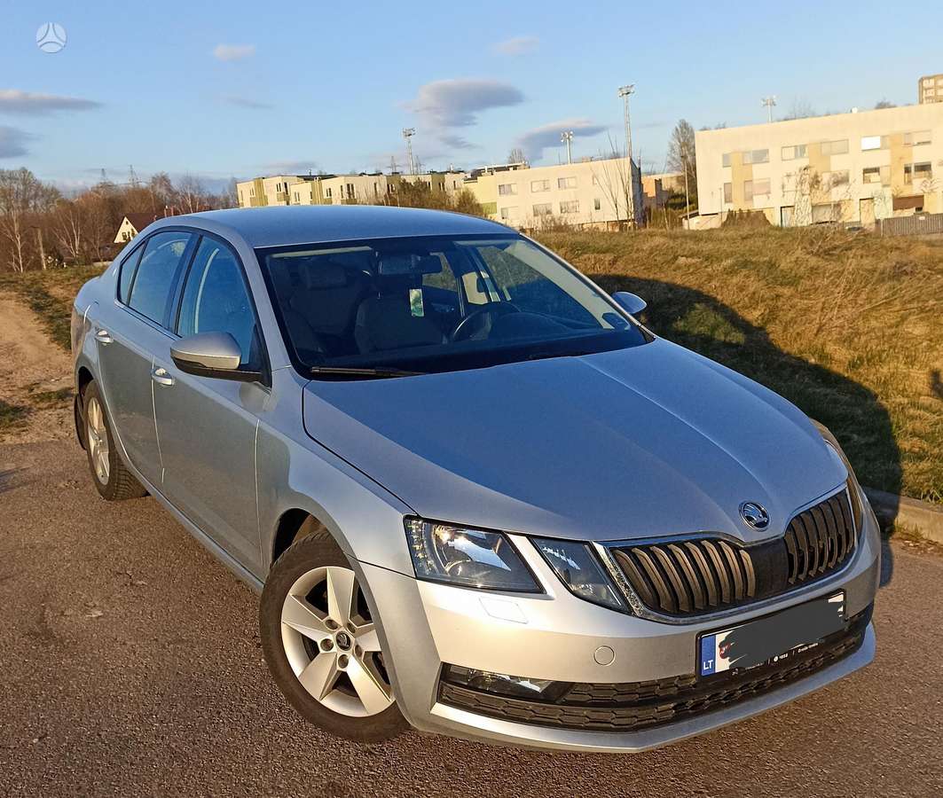 Skoda Octavia, 1.6 l., hatchback