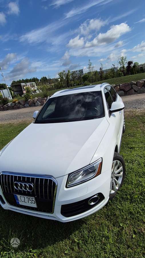 Audi Q5, 2.0 l., Внедорожник / Кроссовер