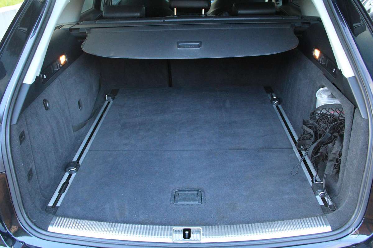 Audi A6, 3.0 l., wagon