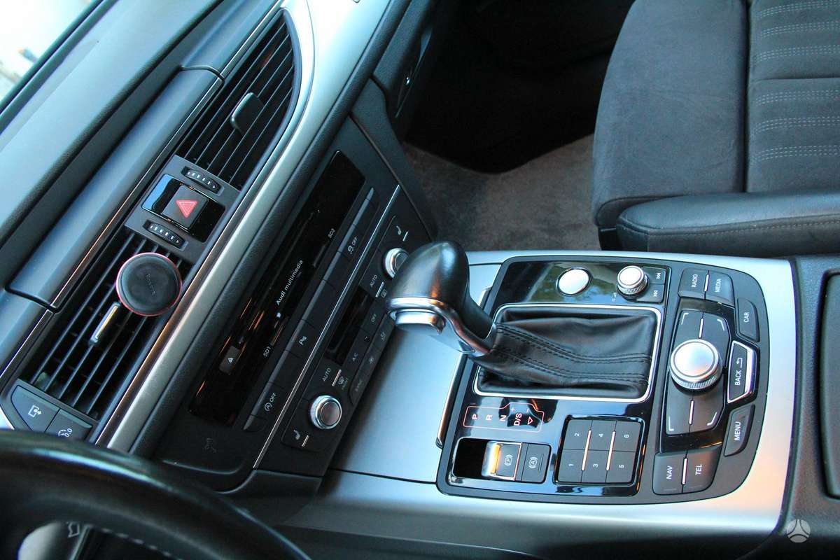 Audi A6, 3.0 l., universalas