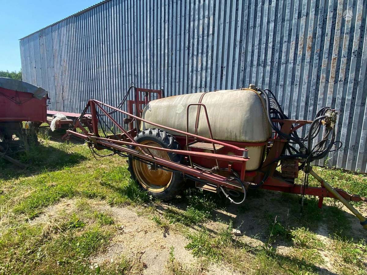 Hardi 16m, разбрызгиватели