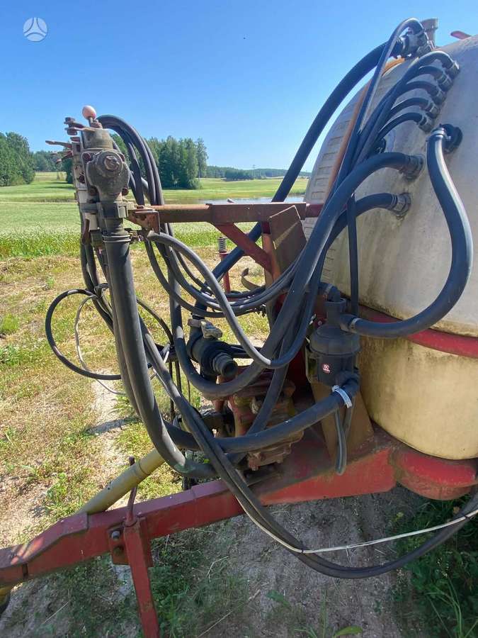 Hardi 16m, разбрызгиватели