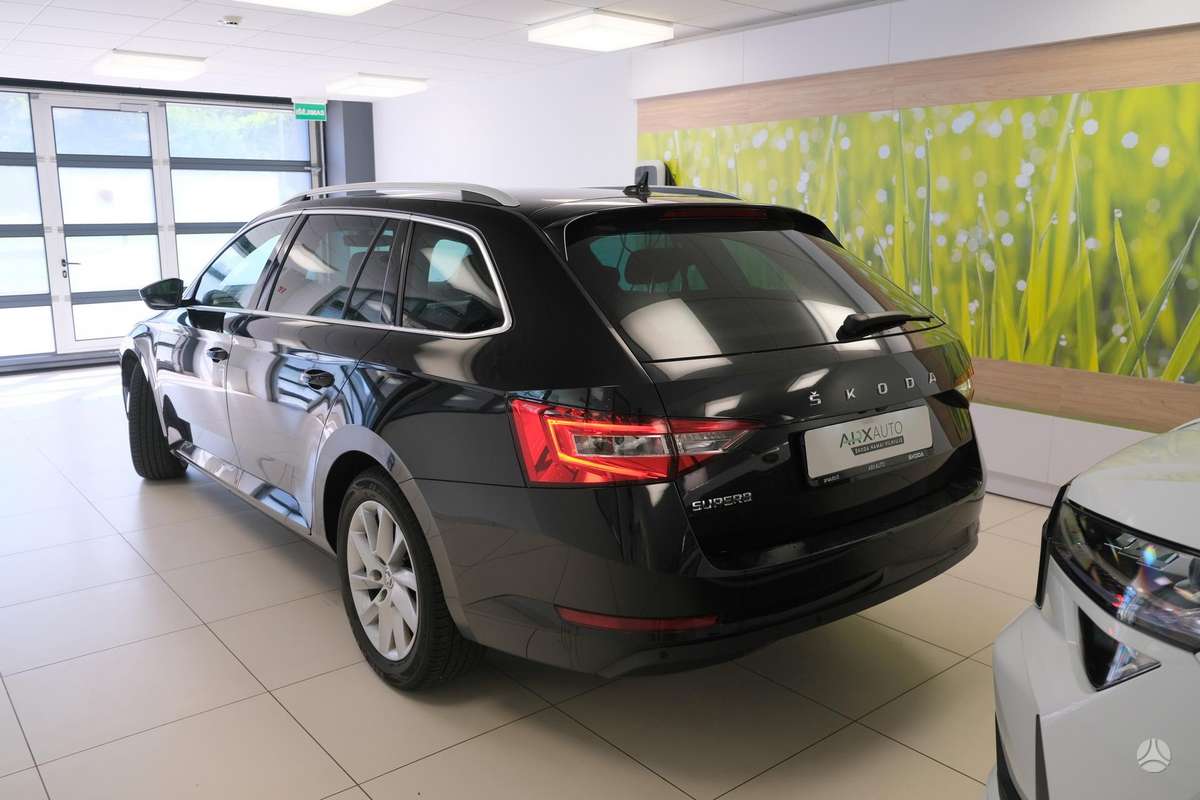 Škoda Superb - 4