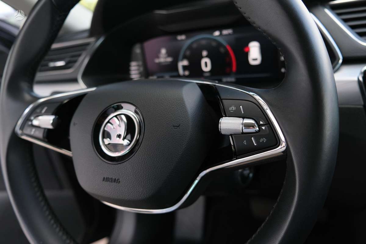 Skoda Superb, 1.5 l., Универсал