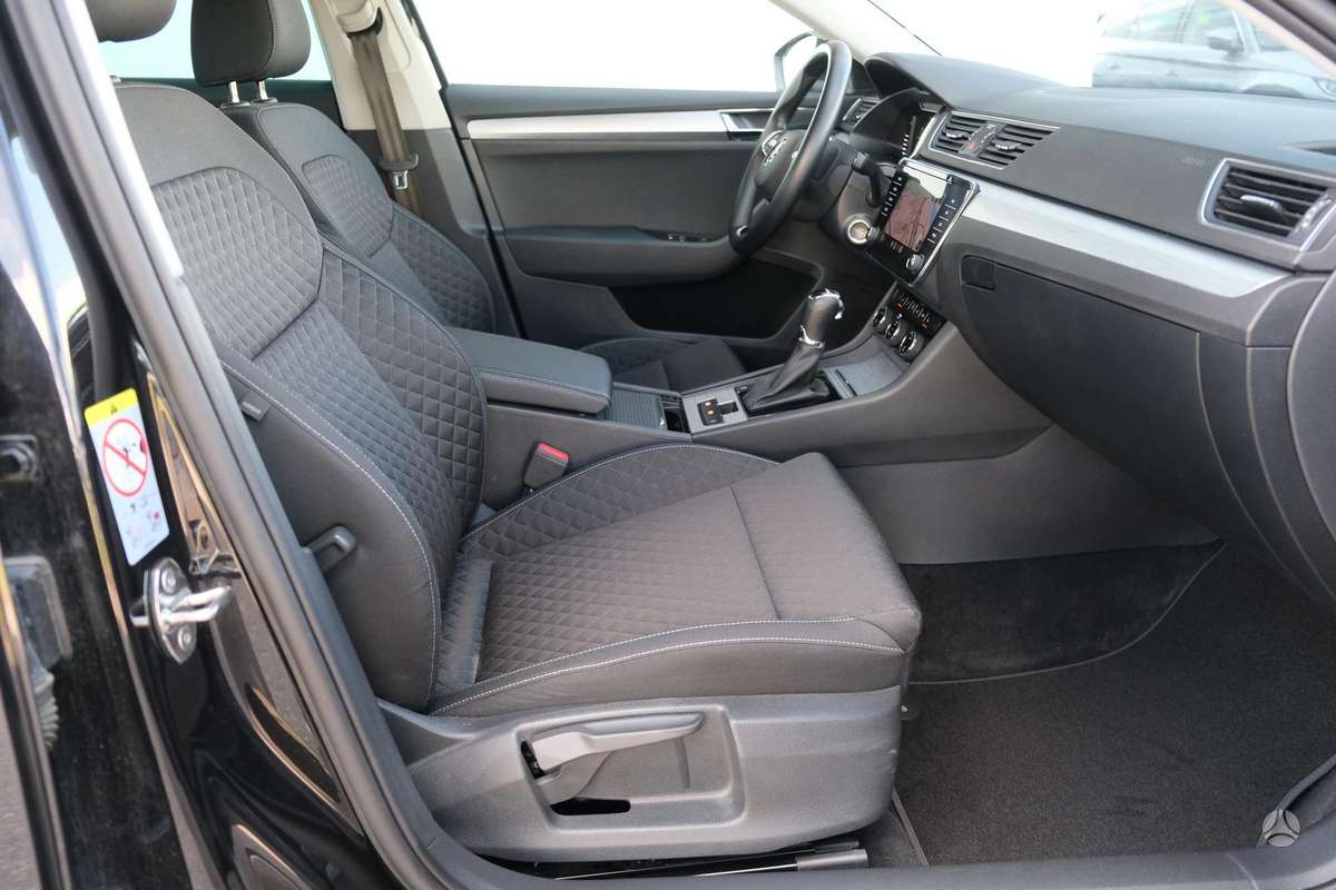 Škoda Superb - 10