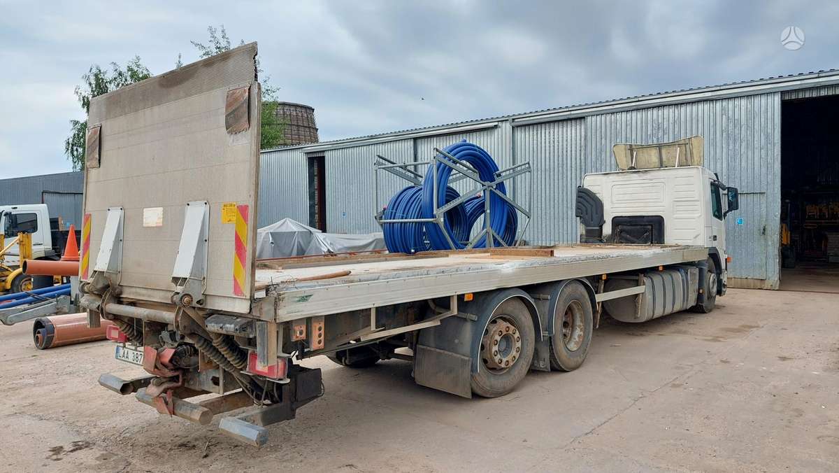 MAN 380, isothermal trucks