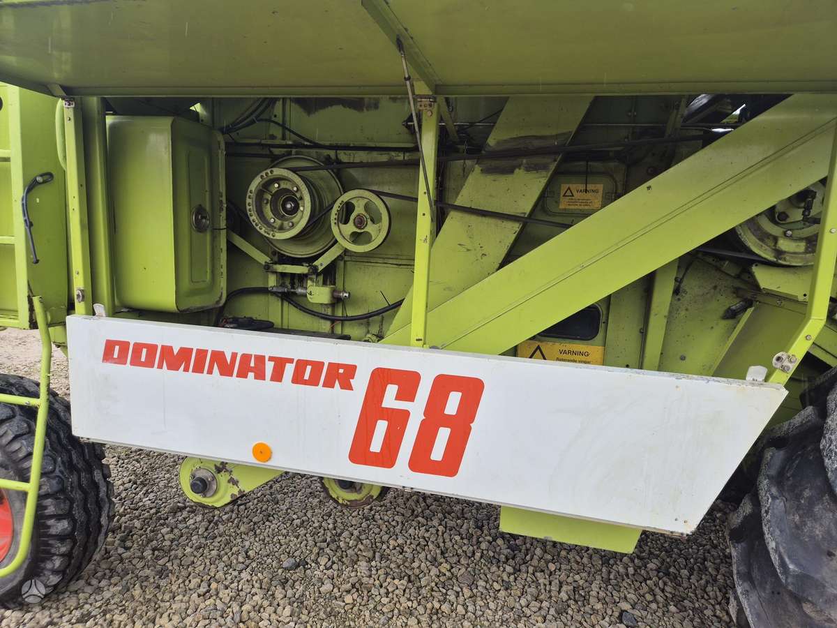 Claas Dominator 68, kombaini