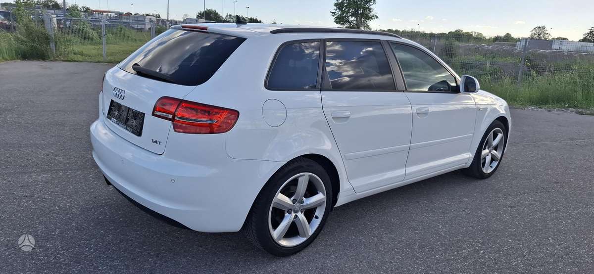 Audi A3, 1.4 l., hatchback