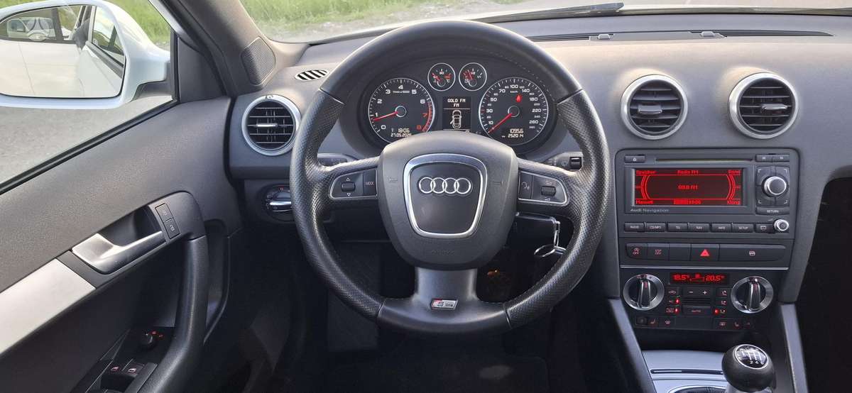 Audi A3, 1.4 l., hatchback