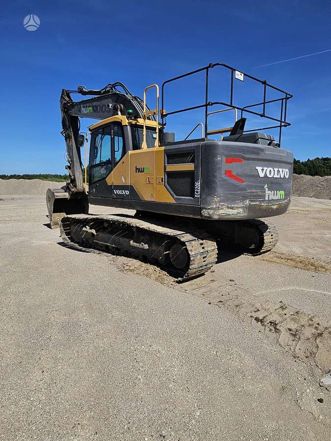 Volvo EC220E garantija 300val., excavator