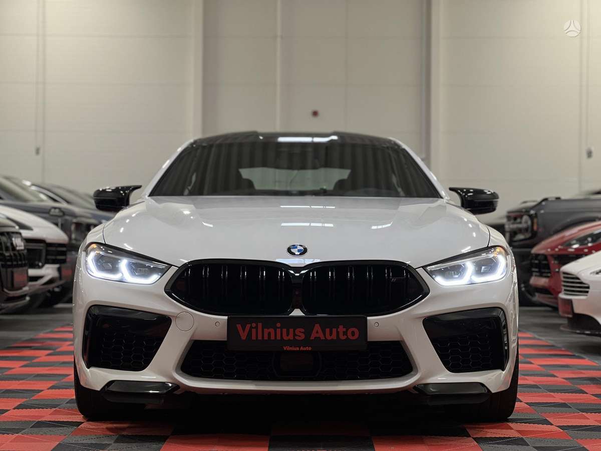 BMW M8, 4.4 l., Седан