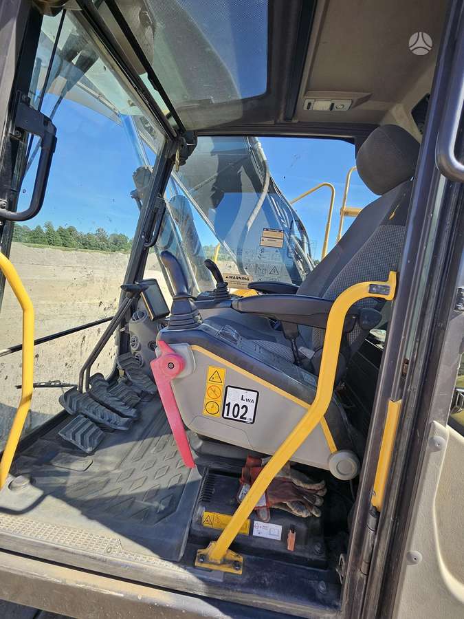 Volvo EC220E garantija 300val., экскаваторы