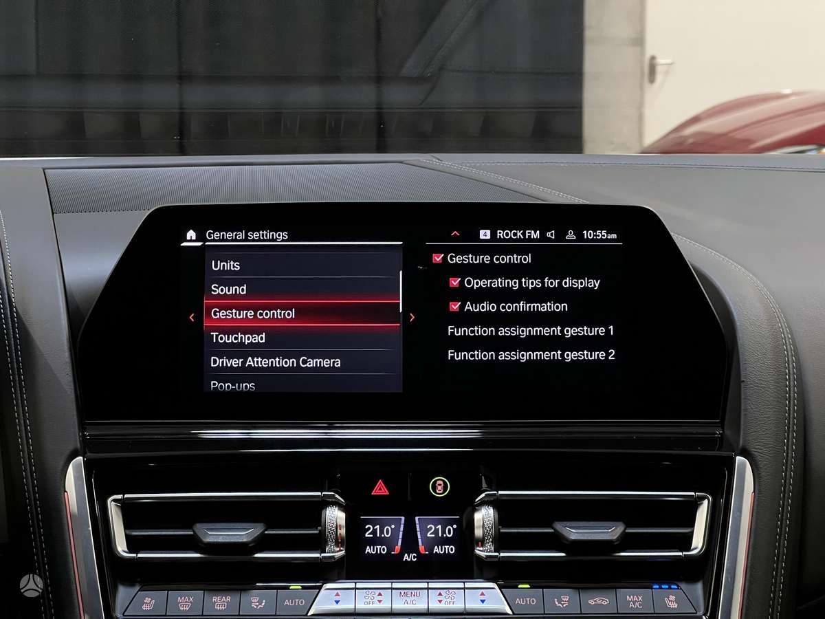 BMW M8, 4.4 l., Седан