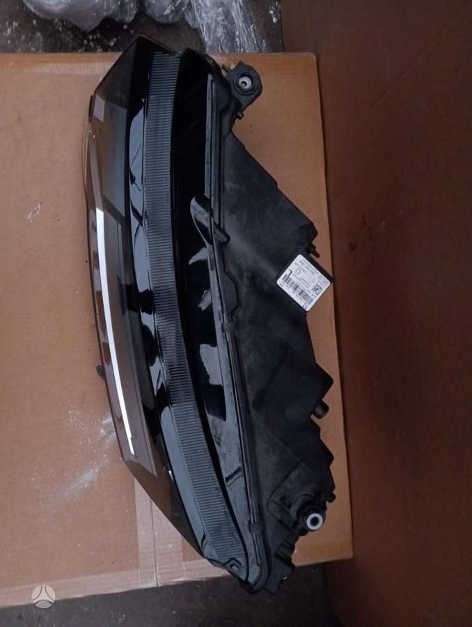 Skoda Octavia body parts