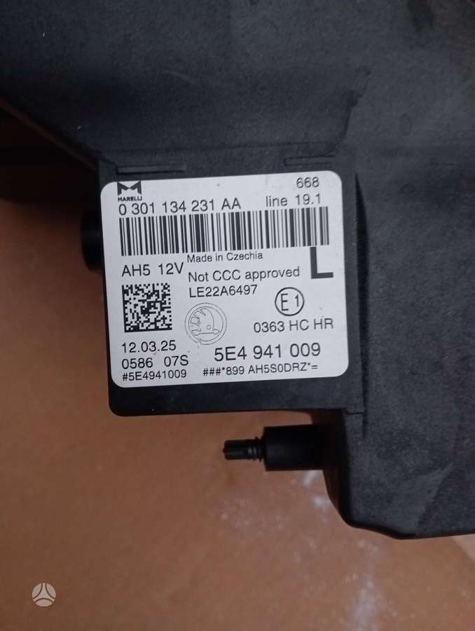 Skoda Octavia body parts