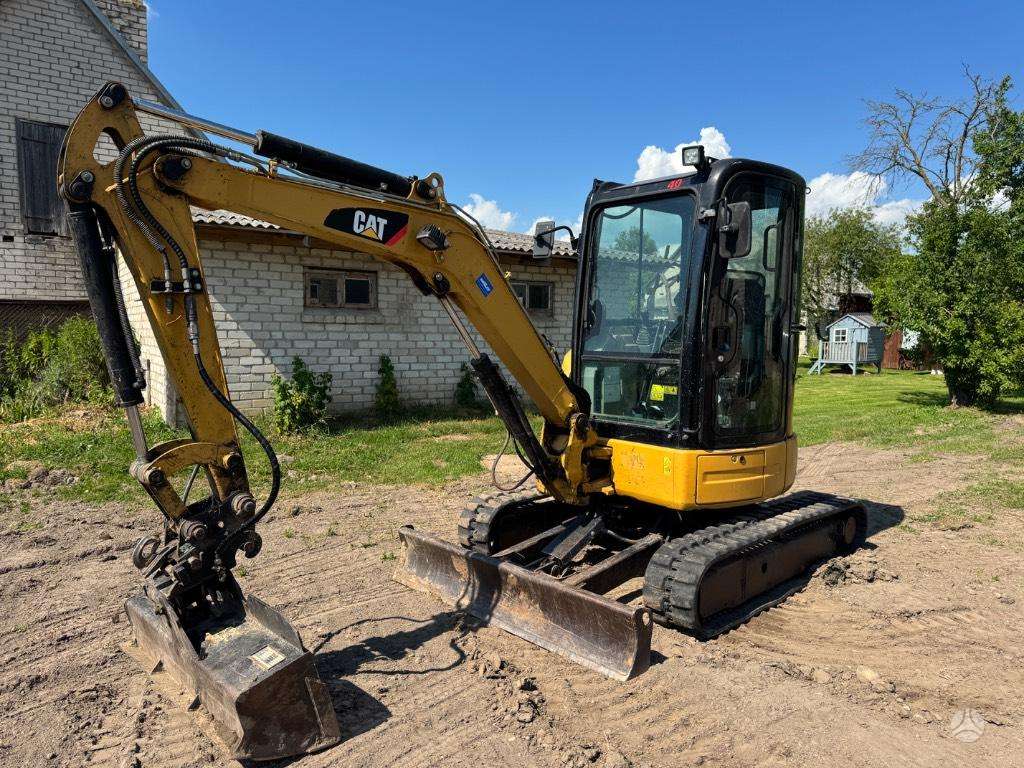 Caterpillar 303.5 D CR, мини-экскаваторы
