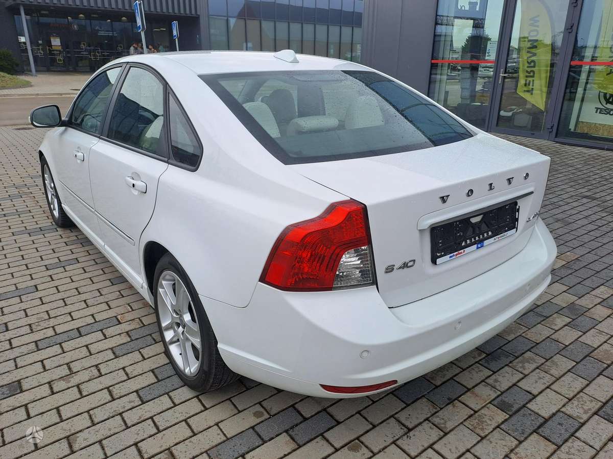 Volvo S40 - 5