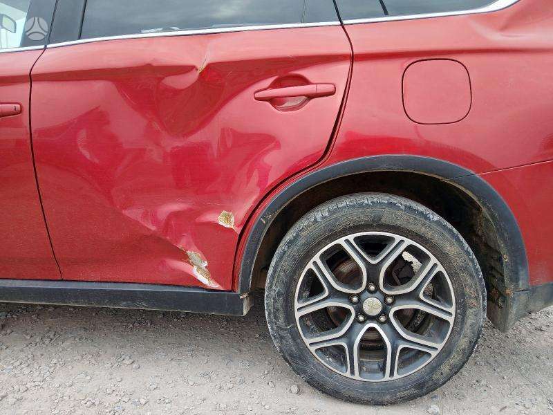 Mitsubishi Outlander for parts