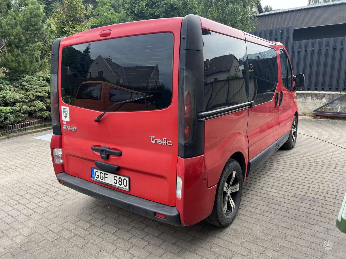 Renault Trafic, 2.5 l., mpv / minivan