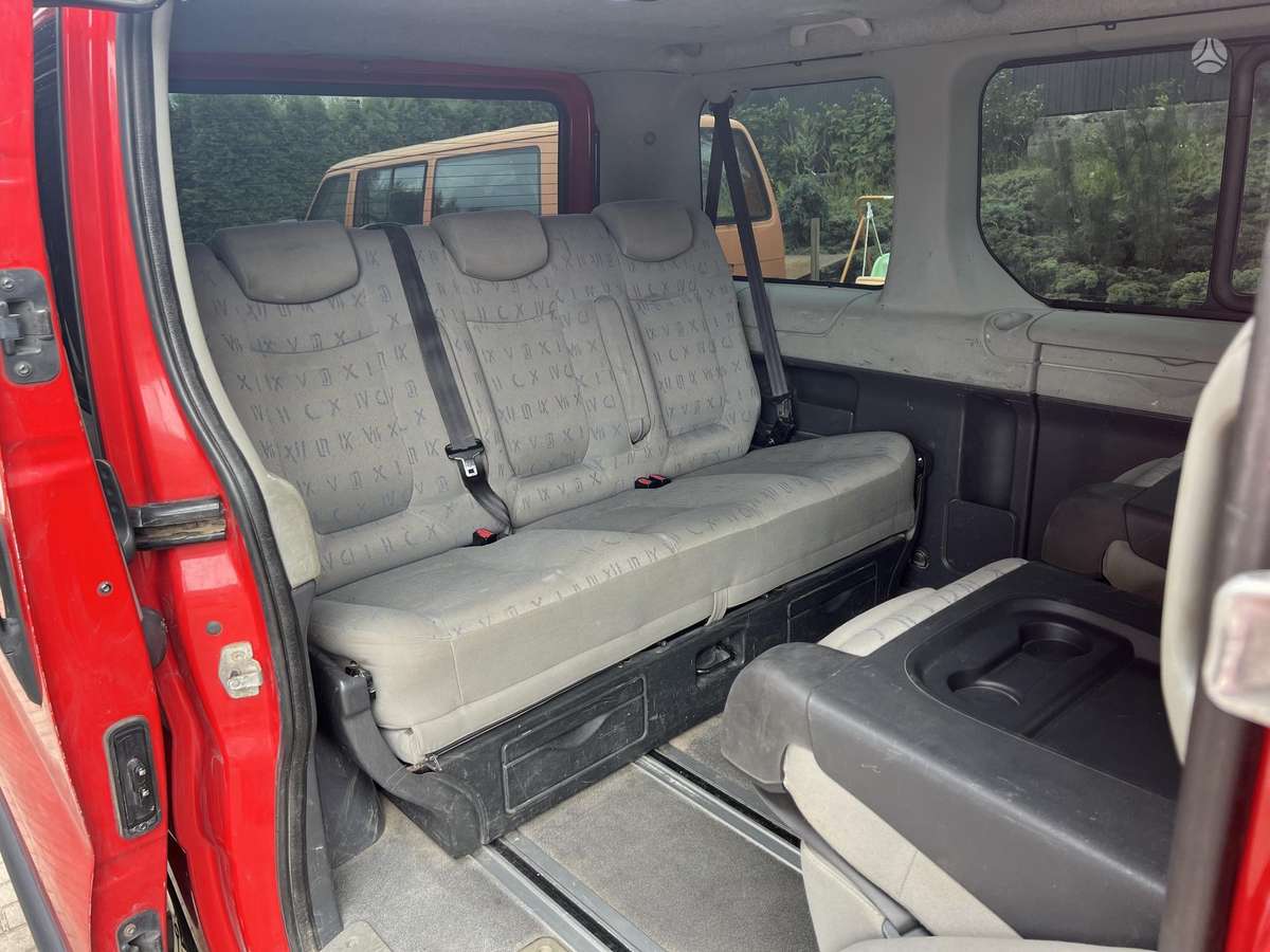 Renault Trafic, 2.5 l., mpv / minivan