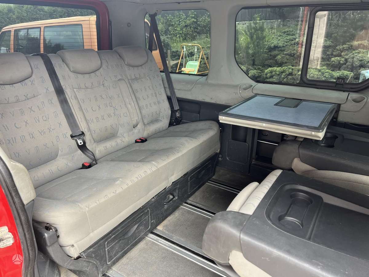 Renault Trafic, 2.5 l., mpv / minivan