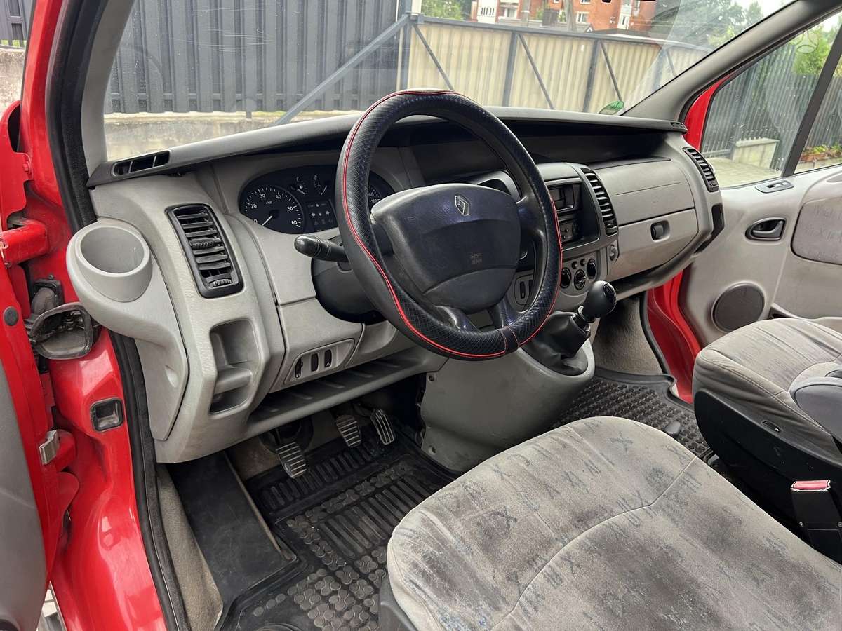Renault Trafic, 2.5 l., mpv / minivan