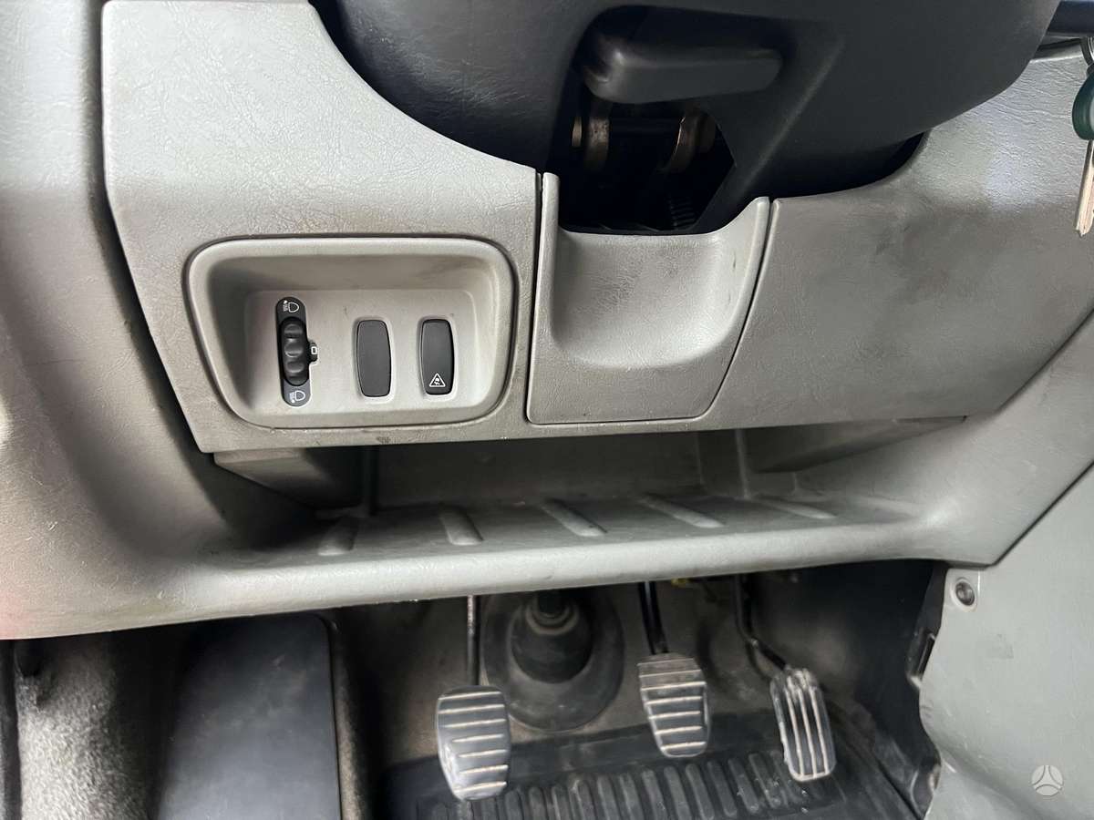Renault Trafic, 2.5 l., Минивэн