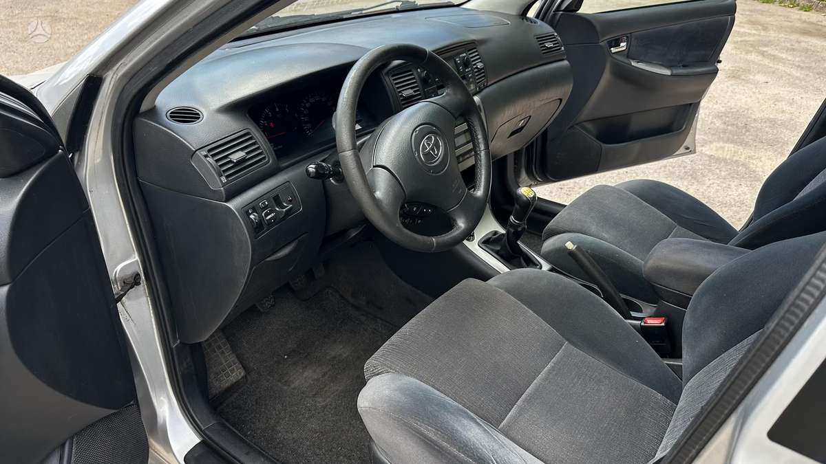 Toyota Corolla, 2.0 l., wagon