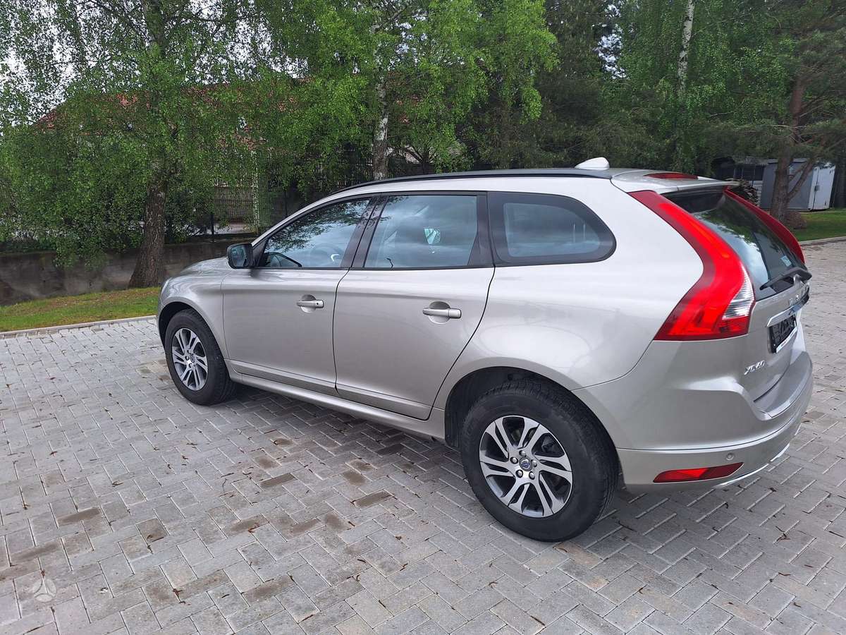 Volvo XC60 - 10