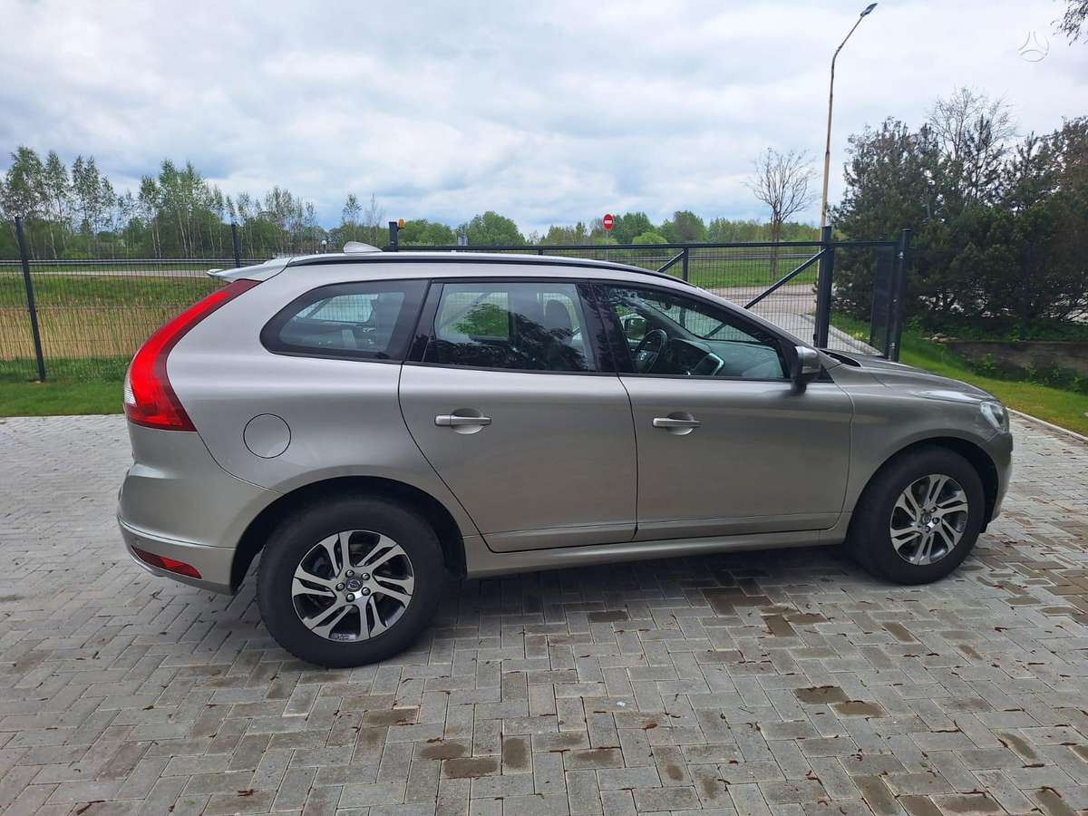 Volvo XC60 - 11