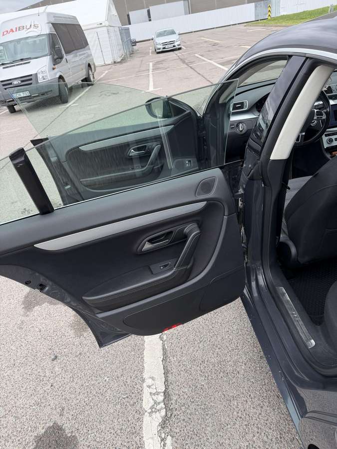 Volkswagen CC, 2.0 l., Седан