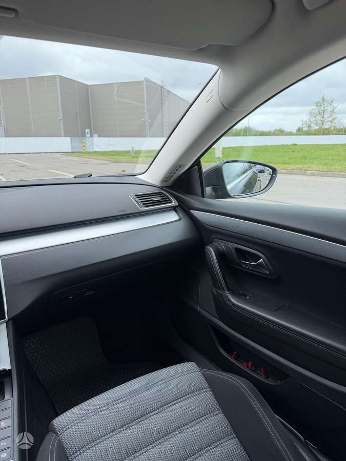 Volkswagen CC, 2.0 l., Седан