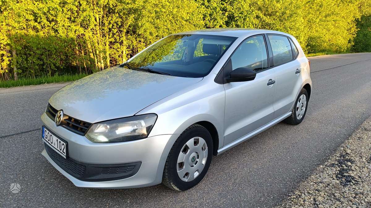 Volkswagen Polo - 2