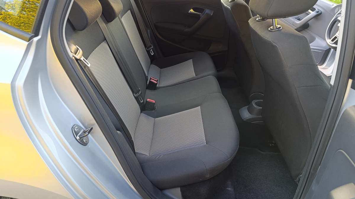 Volkswagen Polo - 12