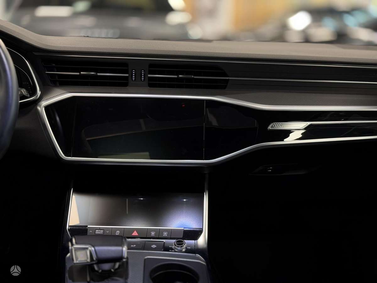 Audi A6, 2.0 l., universalas