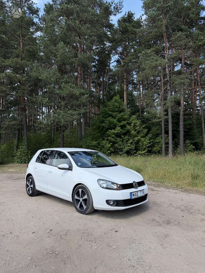 Volkswagen Golf - 4
